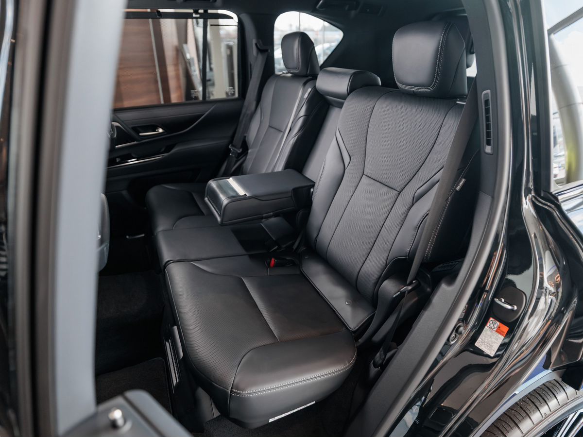 Lexus LX IV 700h 3.4hyb AT (457 л.с.) 4WD