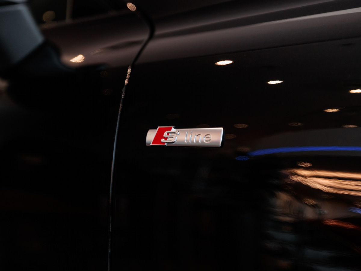 Audi A6 VI (C9) 2.0d AMT (204 л.с.) 4WD