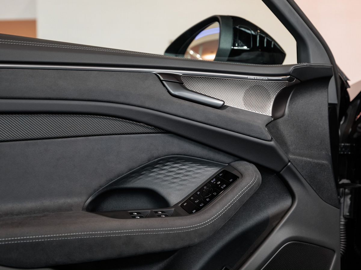 Audi A6 VI (C9) 3.0 AMT (367 л.с.) 4WD