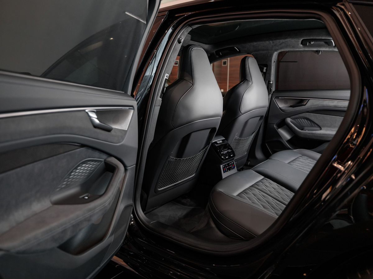 Audi A6 VI (C9) 3.0 AMT (367 л.с.) 4WD