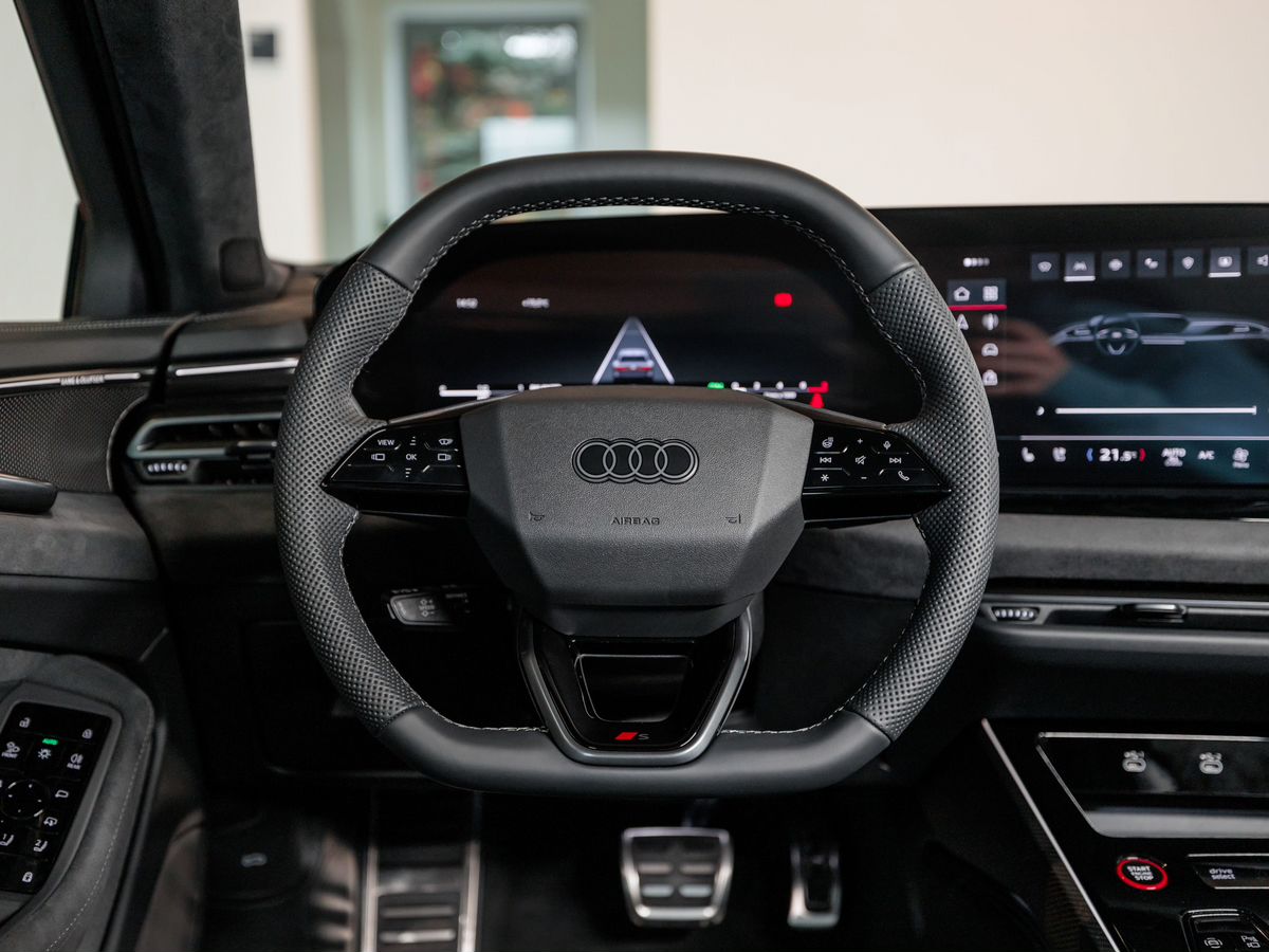 Audi A6 VI (C9) 3.0 AMT (367 л.с.) 4WD