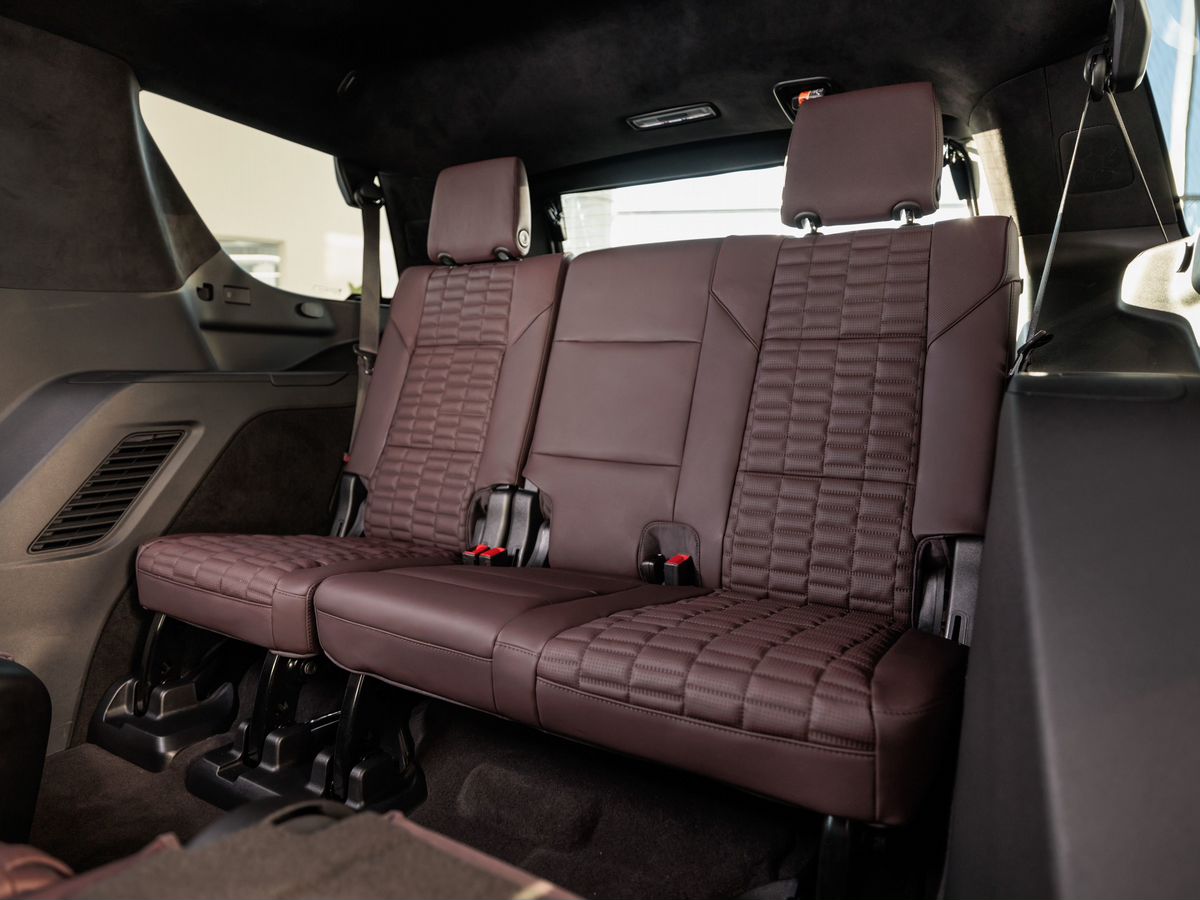 Cadillac Escalade V ESV 6.2 AT (420 л.с.) 4WD