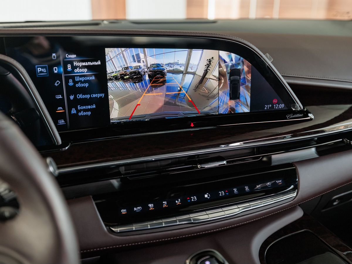 Cadillac Escalade V ESV 6.2 AT (420 л.с.) 4WD