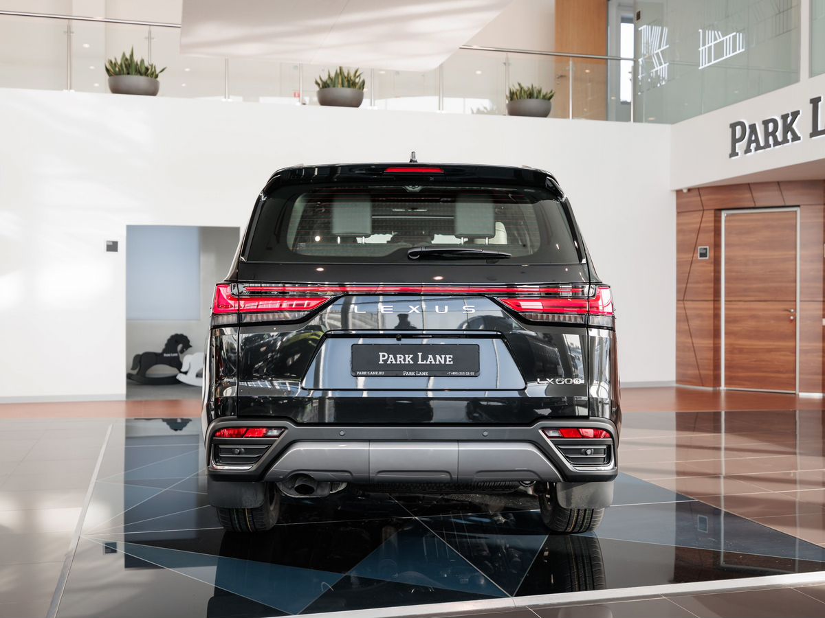 Lexus LX IV 600 3.4 AT (415 л.с.) 4WD