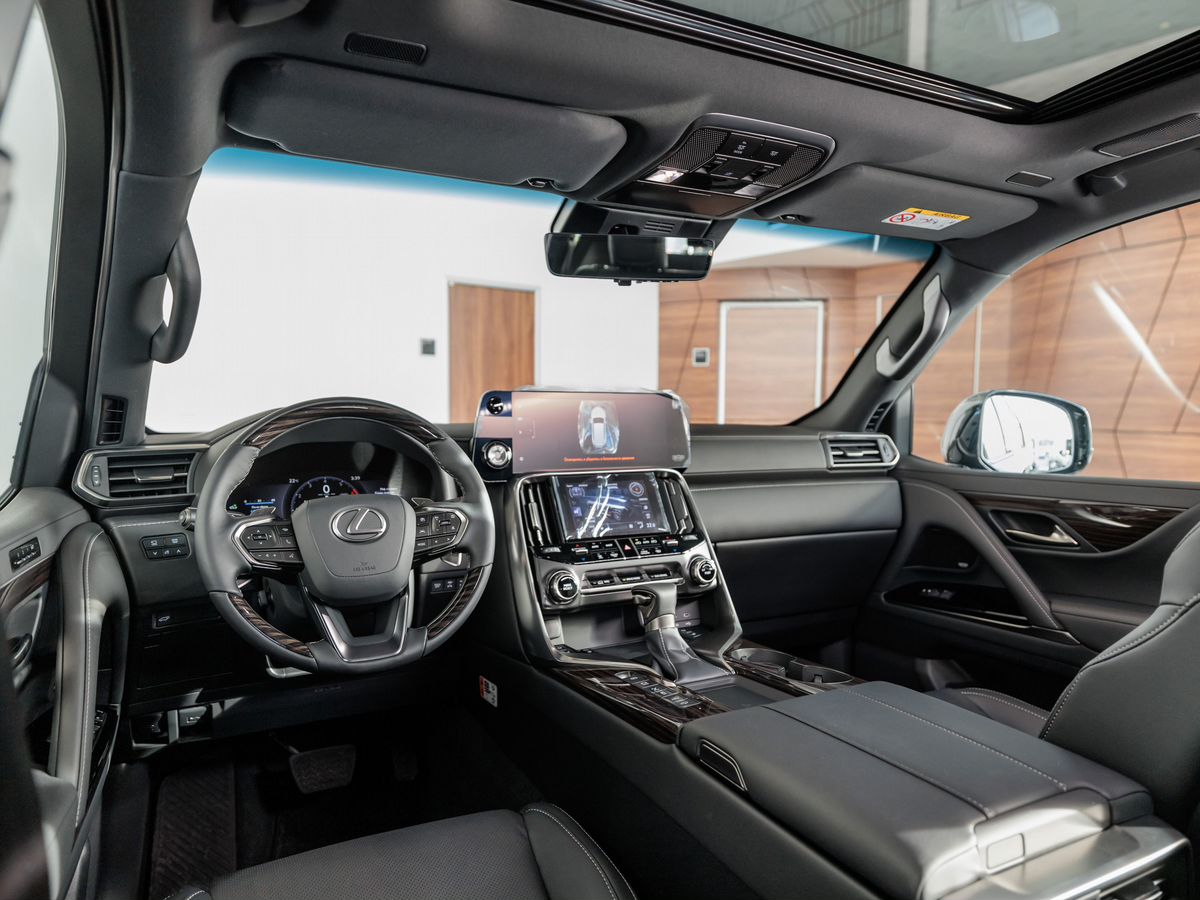 Lexus LX IV 600 3.4 AT (415 л.с.) 4WD