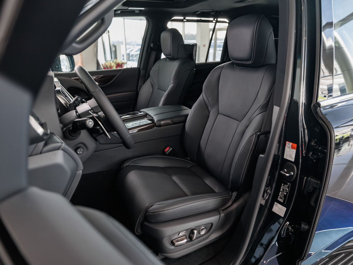 Lexus LX IV 600 3.4 AT (415 л.с.) 4WD