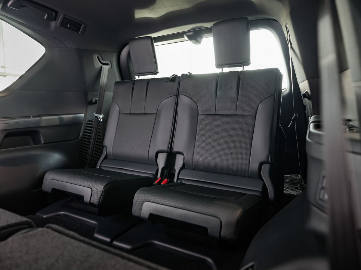 Lexus LX IV 600 3.4 AT (415 л.с.) 4WD