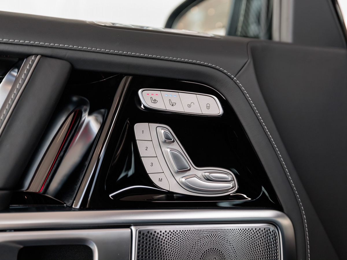 Mercedes-Benz G-Класс AMG II (W465) Рестайлинг Brabus 800 4.0 AT (800 л.с.) 4WD