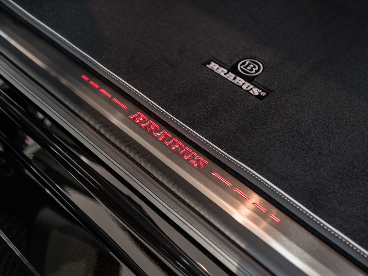 Mercedes-Benz G-Класс AMG II (W465) Рестайлинг Brabus 800 4.0 AT (800 л.с.) 4WD