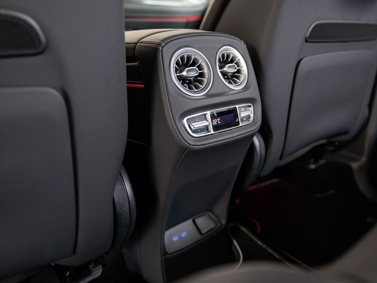 Mercedes-Benz G-Класс AMG II (W465) Рестайлинг Brabus 800 4.0 AT (800 л.с.) 4WD