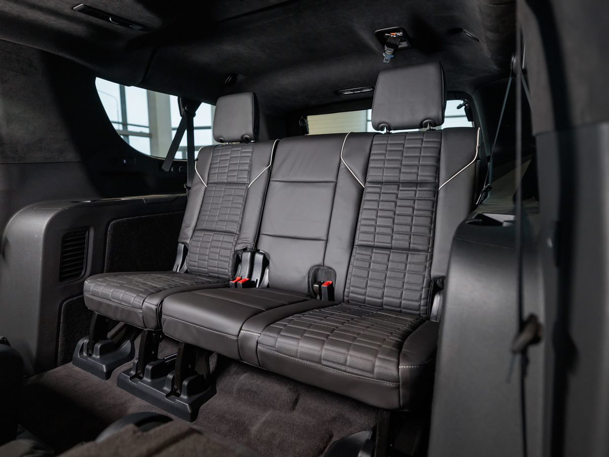 Cadillac Escalade V Рестайлинг ESV 6.2 AT (420 л.с.) 4WD