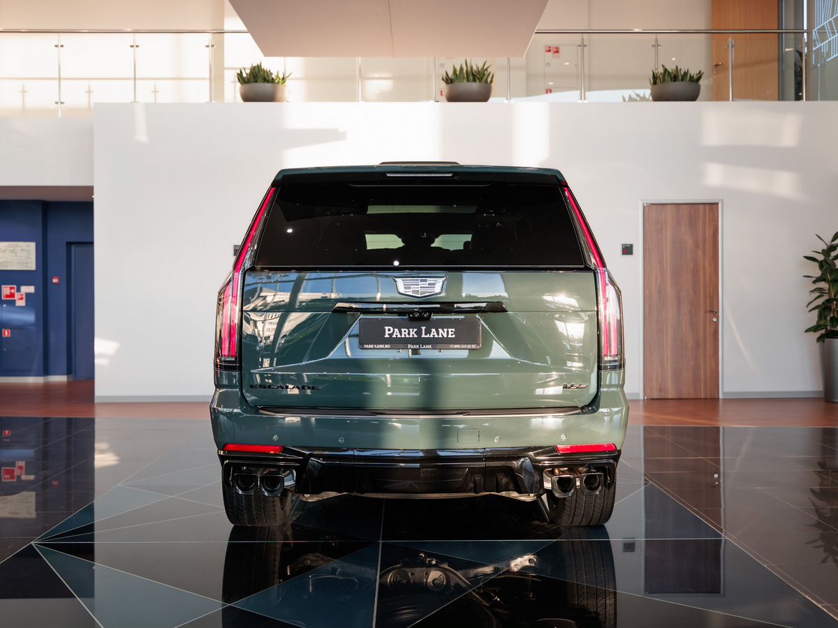 Cadillac Escalade-V I Рестайлинг 6.2 AT (682 л.с.) 4WD