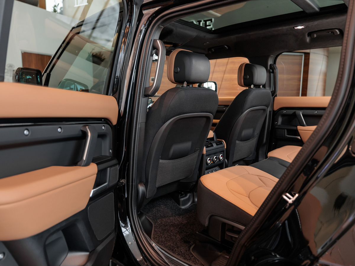 Land Rover Defender II 110 3.0 AT (400 л.с.) 4WD