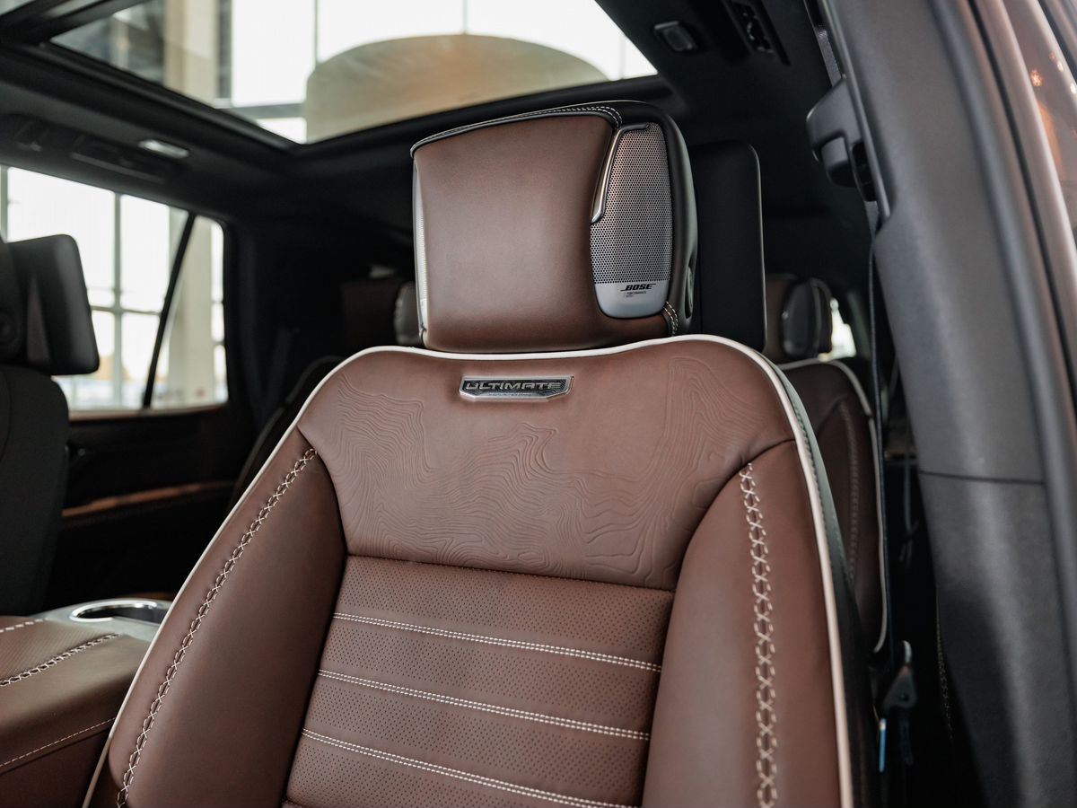 GMC Yukon V Рестайлинг 6.2 AT (420 л.с.) 4WD