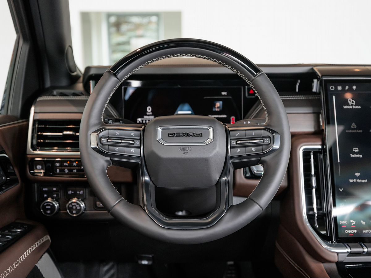 GMC Yukon V Рестайлинг 6.2 AT (420 л.с.) 4WD