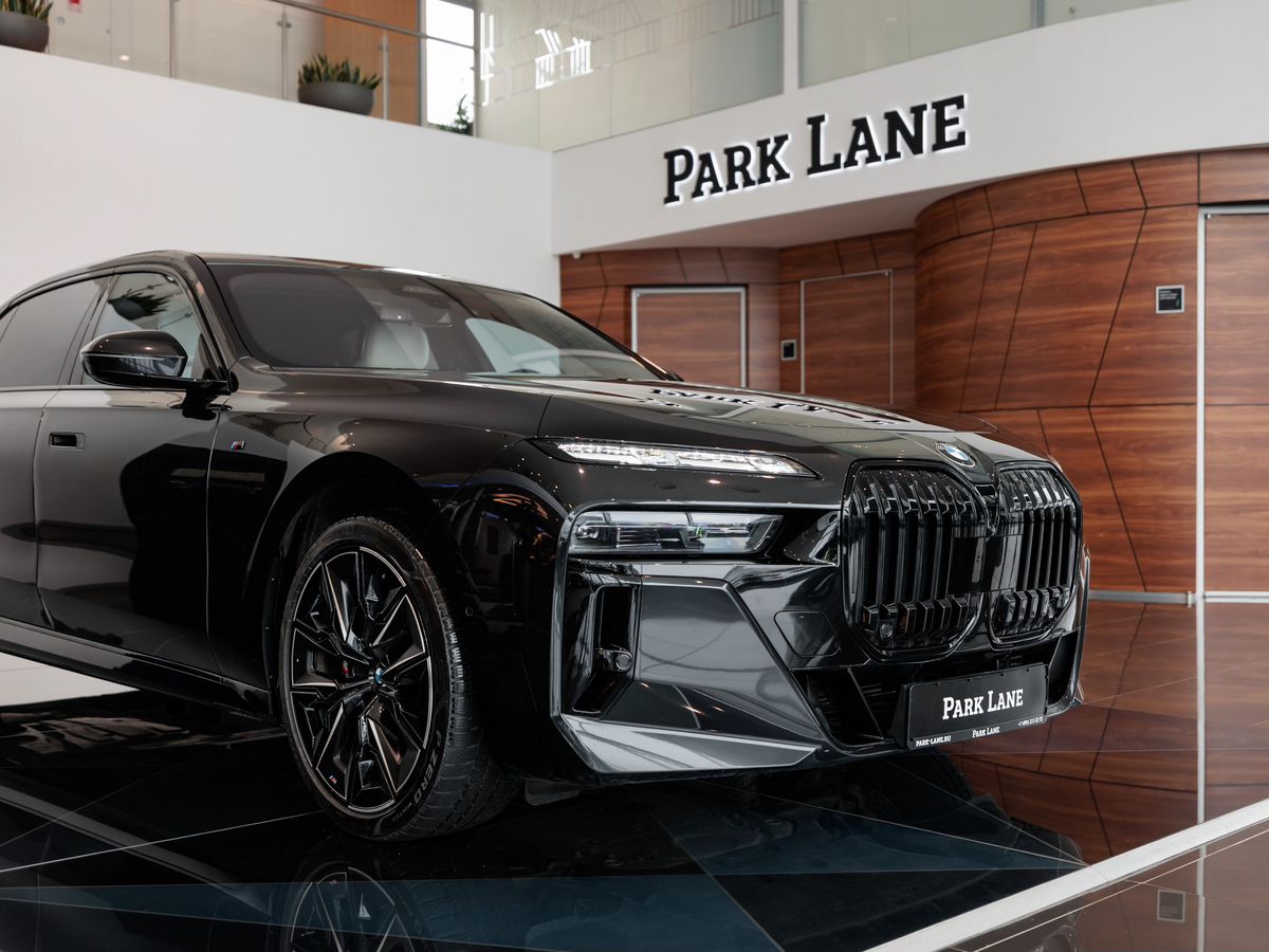 BMW 7 серии VII (G70) 740d xDrive 3.0d AT (286 л.с.) 4WD