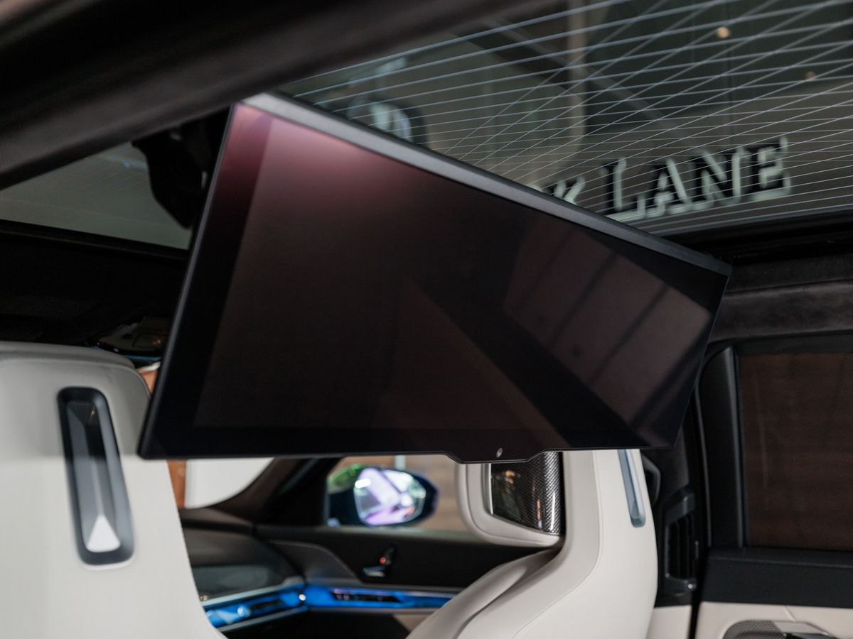 BMW 7 серии VII (G70) 740d xDrive 3.0d AT (286 л.с.) 4WD