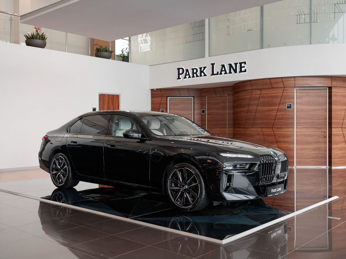 BMW 7 серии VII (G70) 740d xDrive 3.0d AT (286 л.с.) 4WD