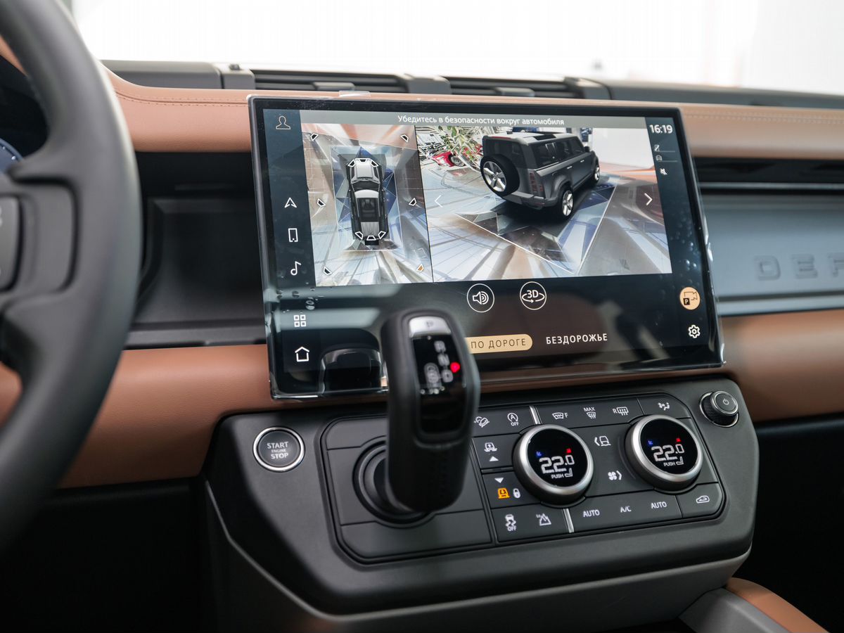 Land Rover Defender II 110 3.0d AT (249 л.с.) 4WD