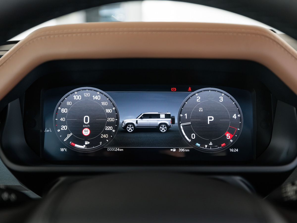 Land Rover Defender II 110 3.0d AT (249 л.с.) 4WD