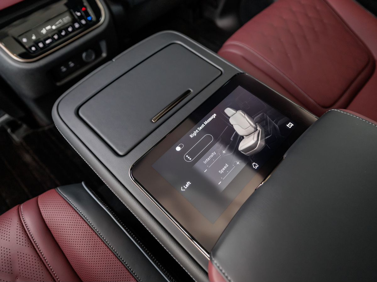 Infiniti QX80 II 3.5 AT (450 л.с.) 4WD