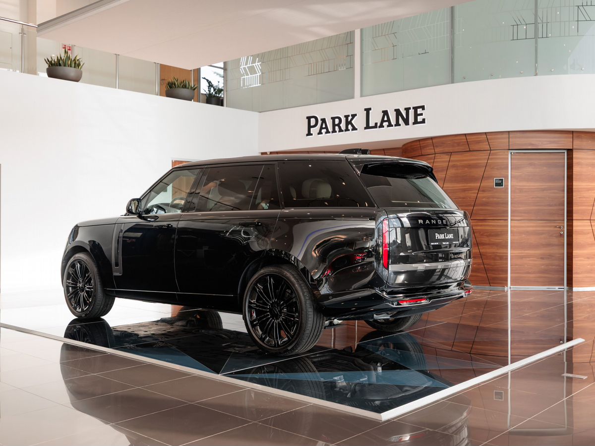 Land Rover Range Rover V D350 MHEV Long 3.0d AT (350 л.с.) 4WD