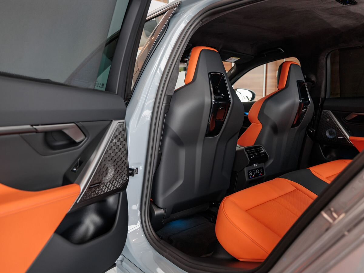 BMW M5 VII (G90) 4.4hyb AT (727 л.с.) 4WD