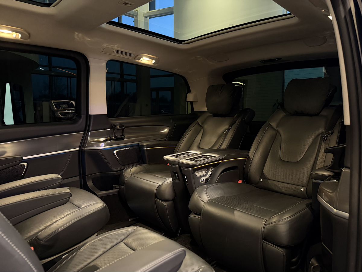 Mercedes-Benz V-Класс III (W447) Рестайлинг 300 d длинный 2.0d AT (237 л.с.) 4WD