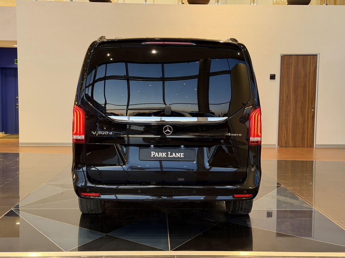 Mercedes-Benz V-Класс III (W447) Рестайлинг 300 d длинный 2.0d AT (237 л.с.) 4WD