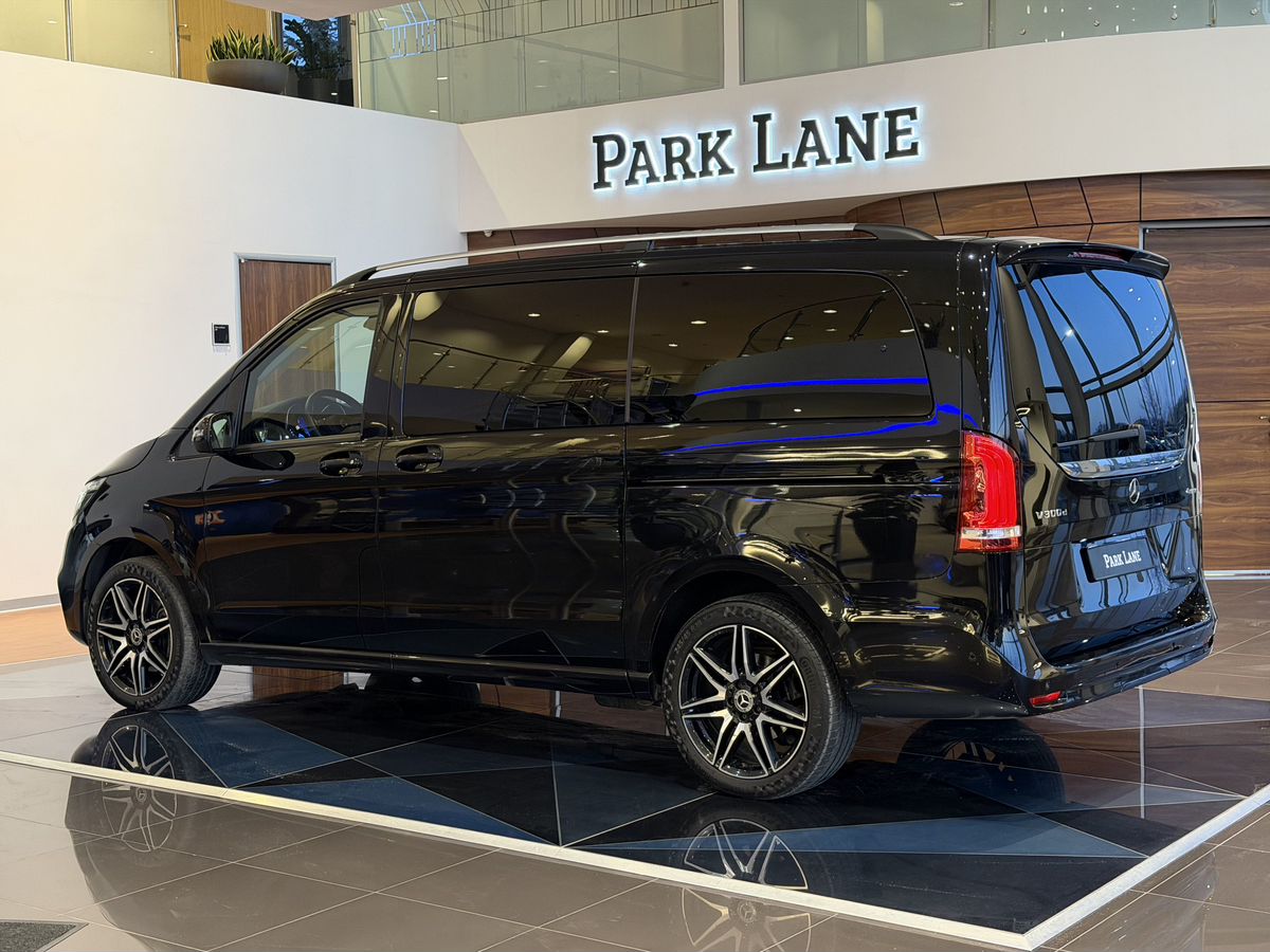 Mercedes-Benz V-Класс III (W447) Рестайлинг 300 d длинный 2.0d AT (237 л.с.) 4WD