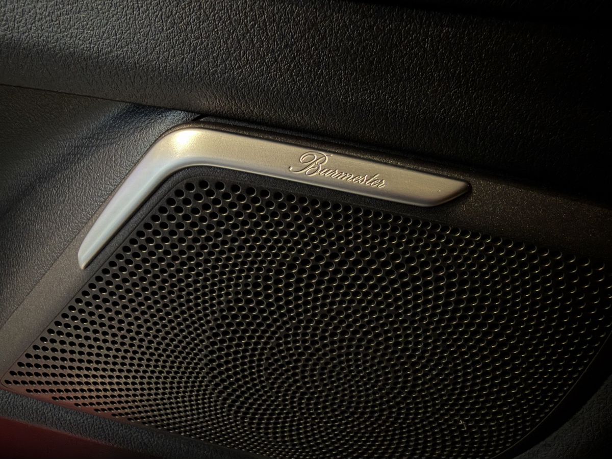 Mercedes-Benz V-Класс III (W447) Рестайлинг 300 d длинный 2.0d AT (237 л.с.) 4WD