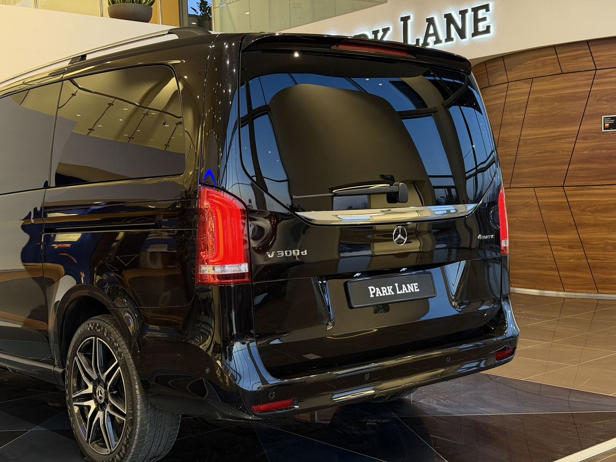 Mercedes-Benz V-Класс III (W447) Рестайлинг 300 d длинный 2.0d AT (237 л.с.) 4WD