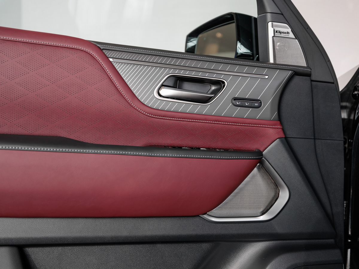 Infiniti QX80 II 3.5 AT (450 л.с.) 4WD