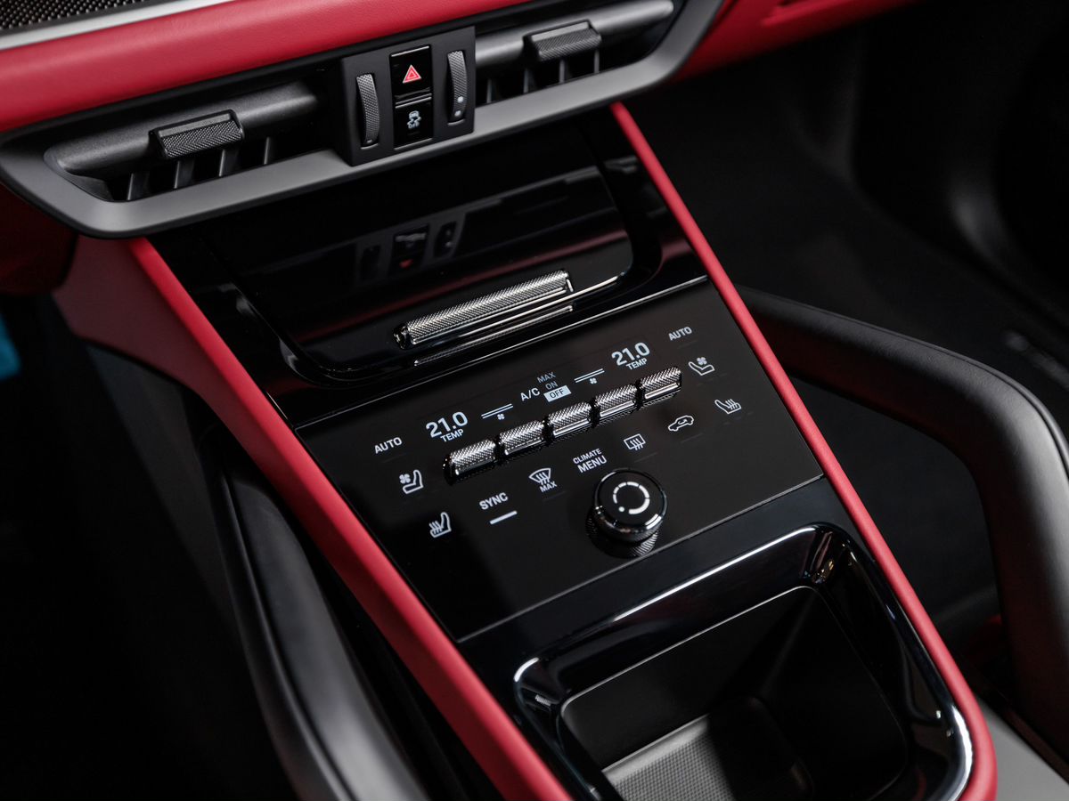 Porsche Cayenne III Рестайлинг Coupé 3.0 AT (353 л.с.) 4WD