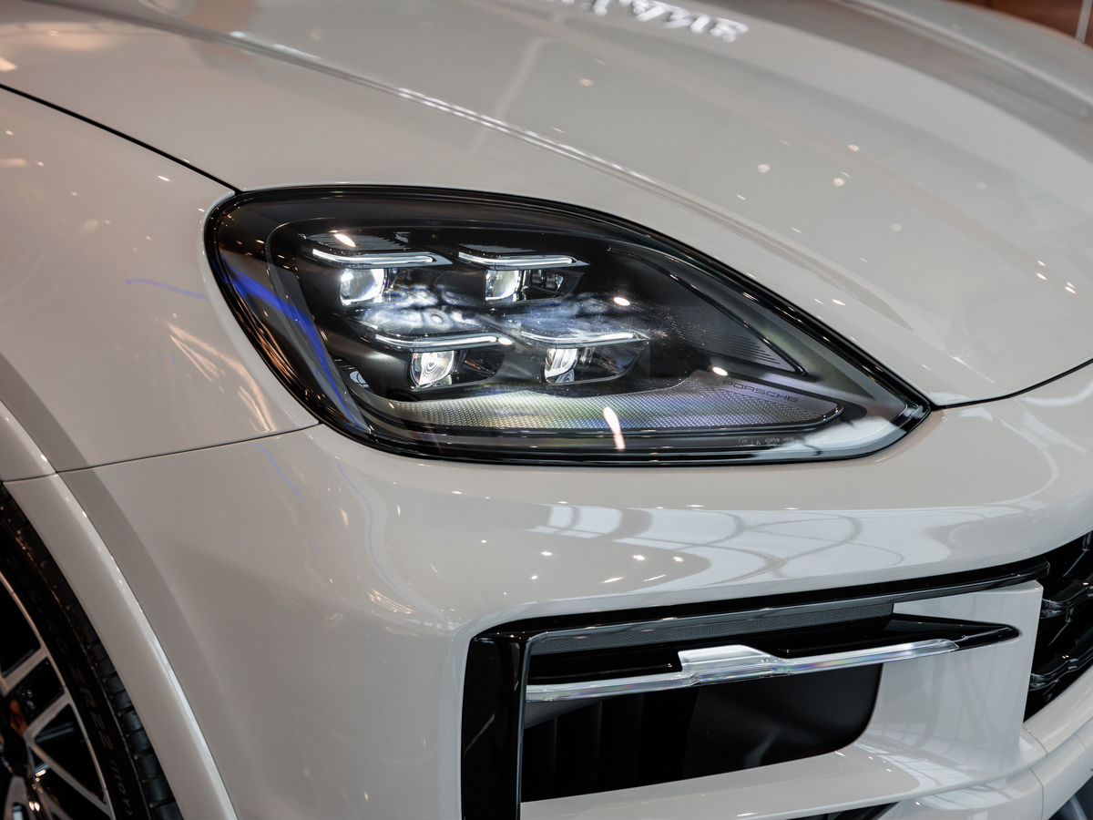 Porsche Cayenne III Рестайлинг 3.0 AT (353 л.с.) 4WD