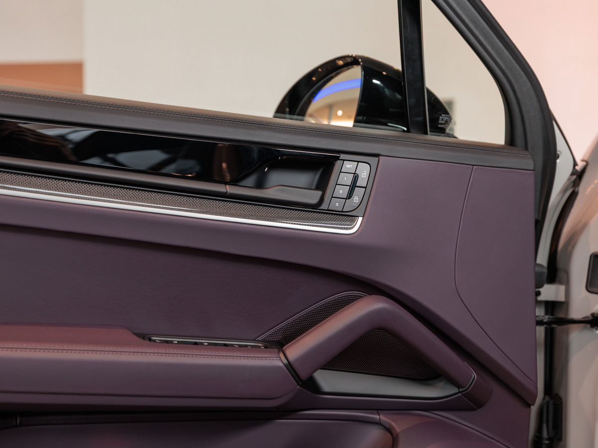 Porsche Cayenne III Рестайлинг 3.0 AT (353 л.с.) 4WD