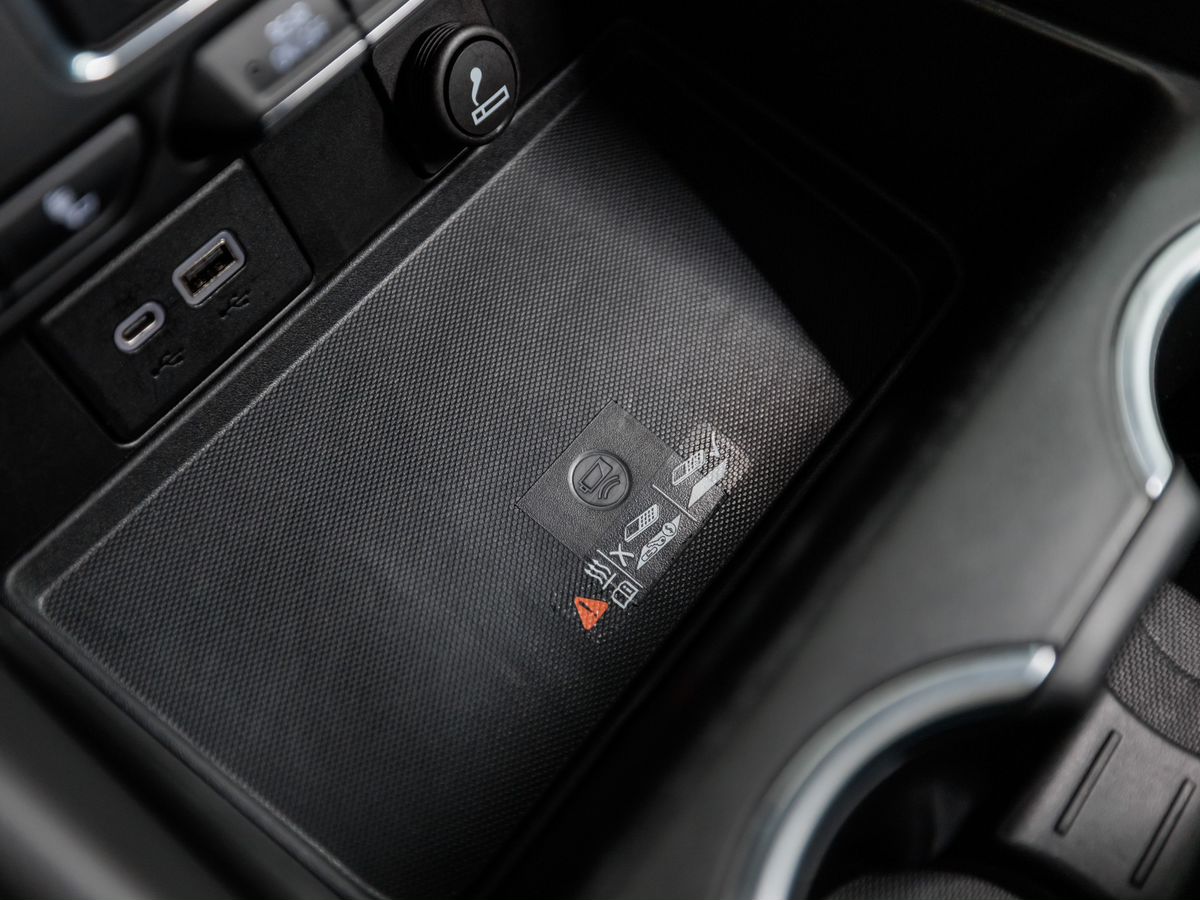 Chevrolet Tahoe V 5.3 AT (343 л.с.) 4WD