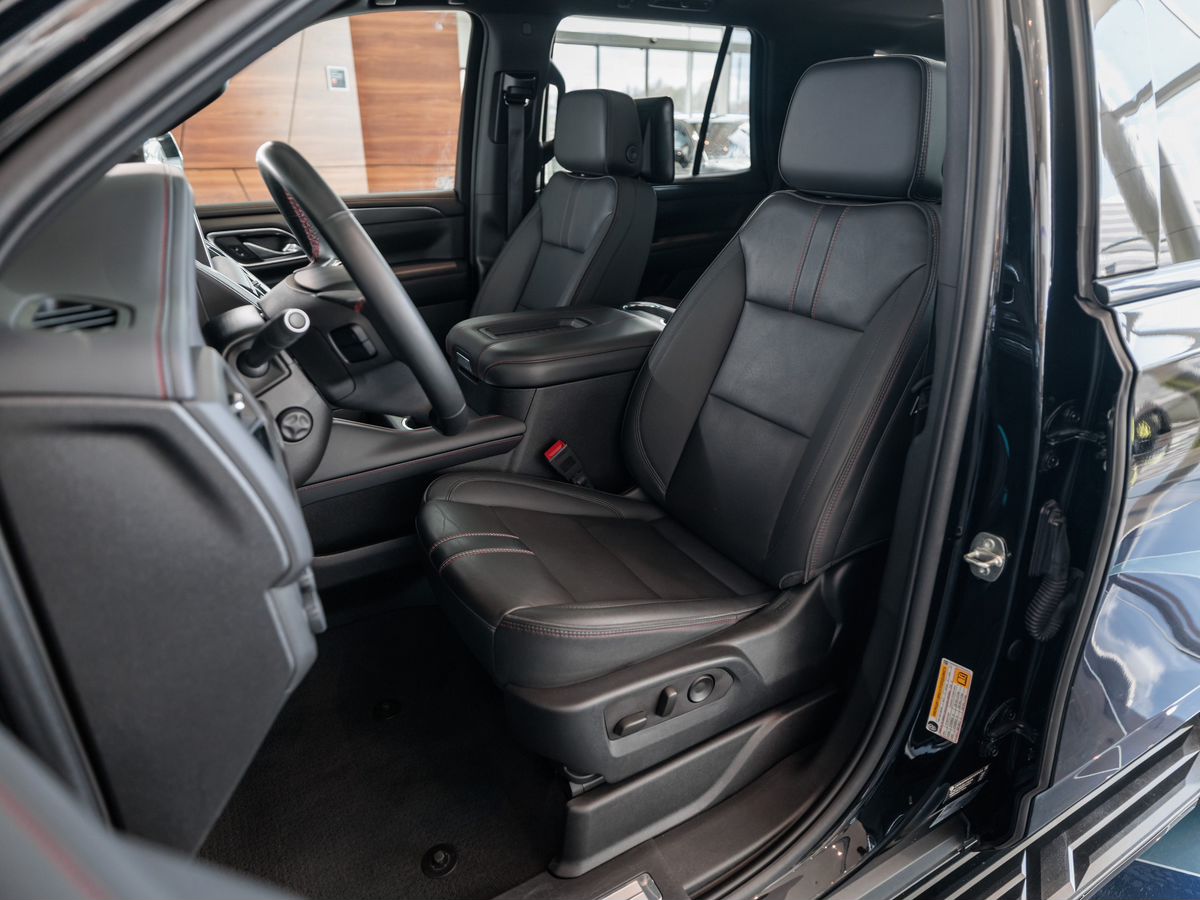 Chevrolet Tahoe V 5.3 AT (343 л.с.) 4WD