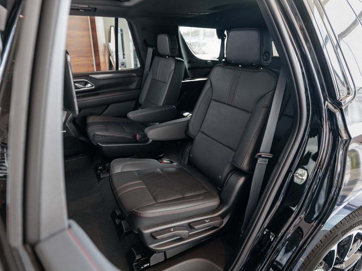 Chevrolet Tahoe V 5.3 AT (343 л.с.) 4WD