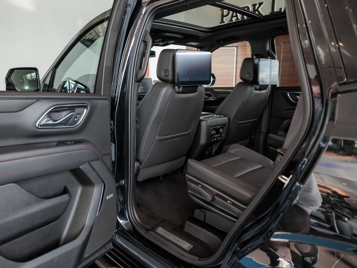 Chevrolet Tahoe V 5.3 AT (343 л.с.) 4WD