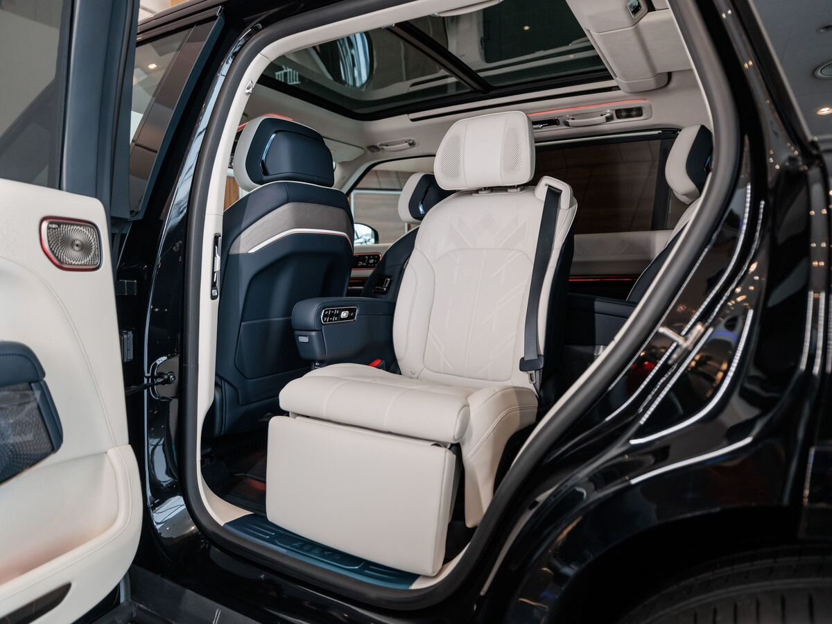 Zeekr 9X 55 kWh 2.0hyb AT (898 л.с.) 4WD