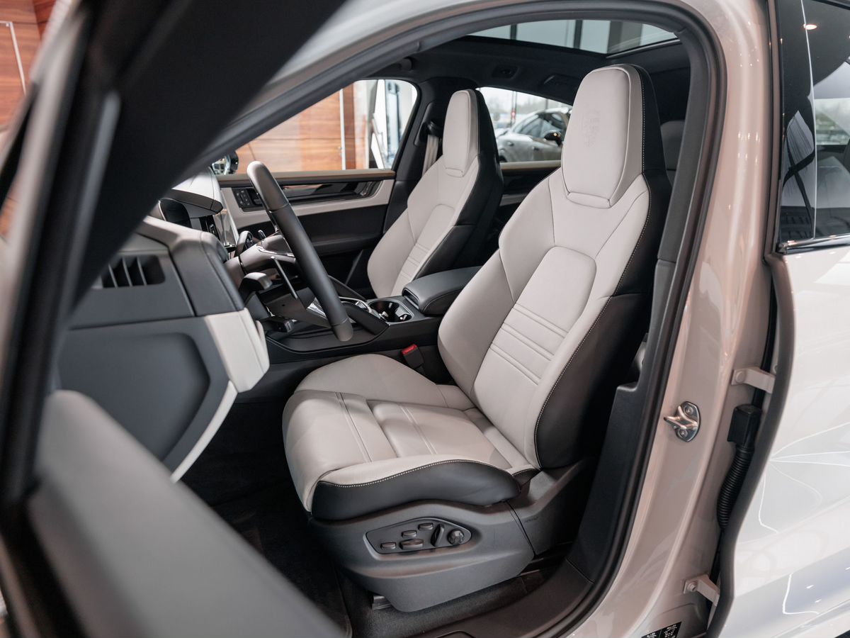 Porsche Cayenne III Рестайлинг Coupé 3.0 AT (353 л.с.) 4WD