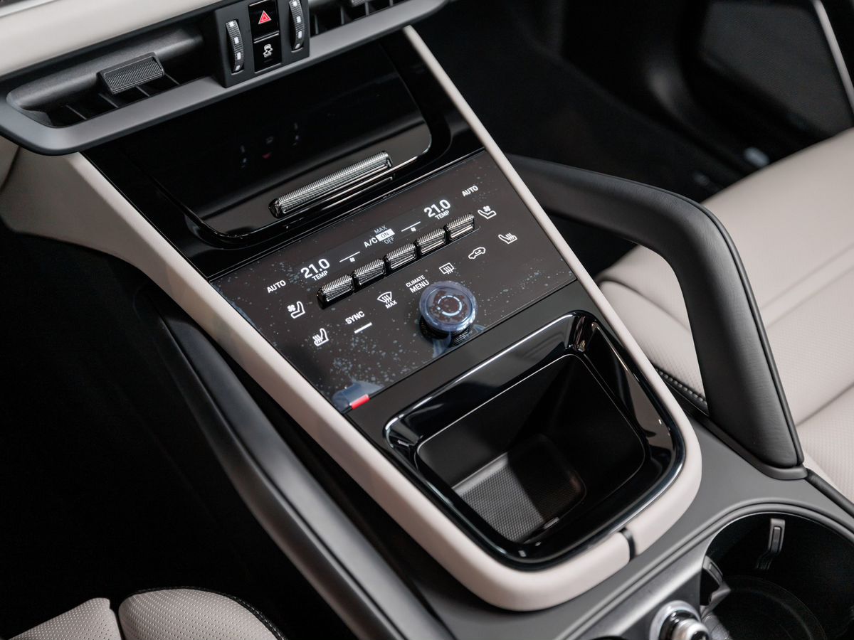 Porsche Cayenne III Рестайлинг Coupé 3.0 AT (353 л.с.) 4WD