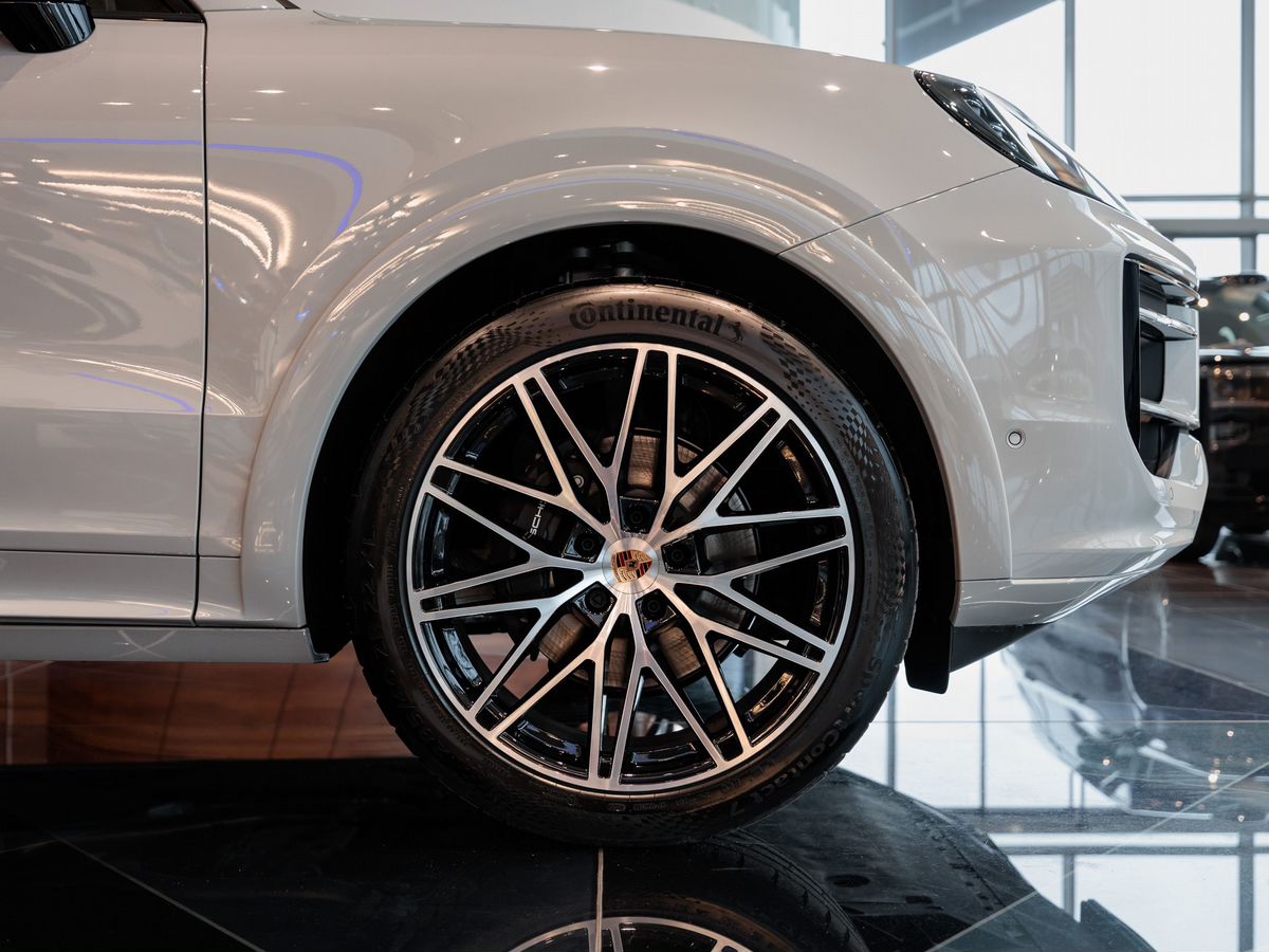 Porsche Cayenne III Рестайлинг Coupé 3.0 AT (353 л.с.) 4WD