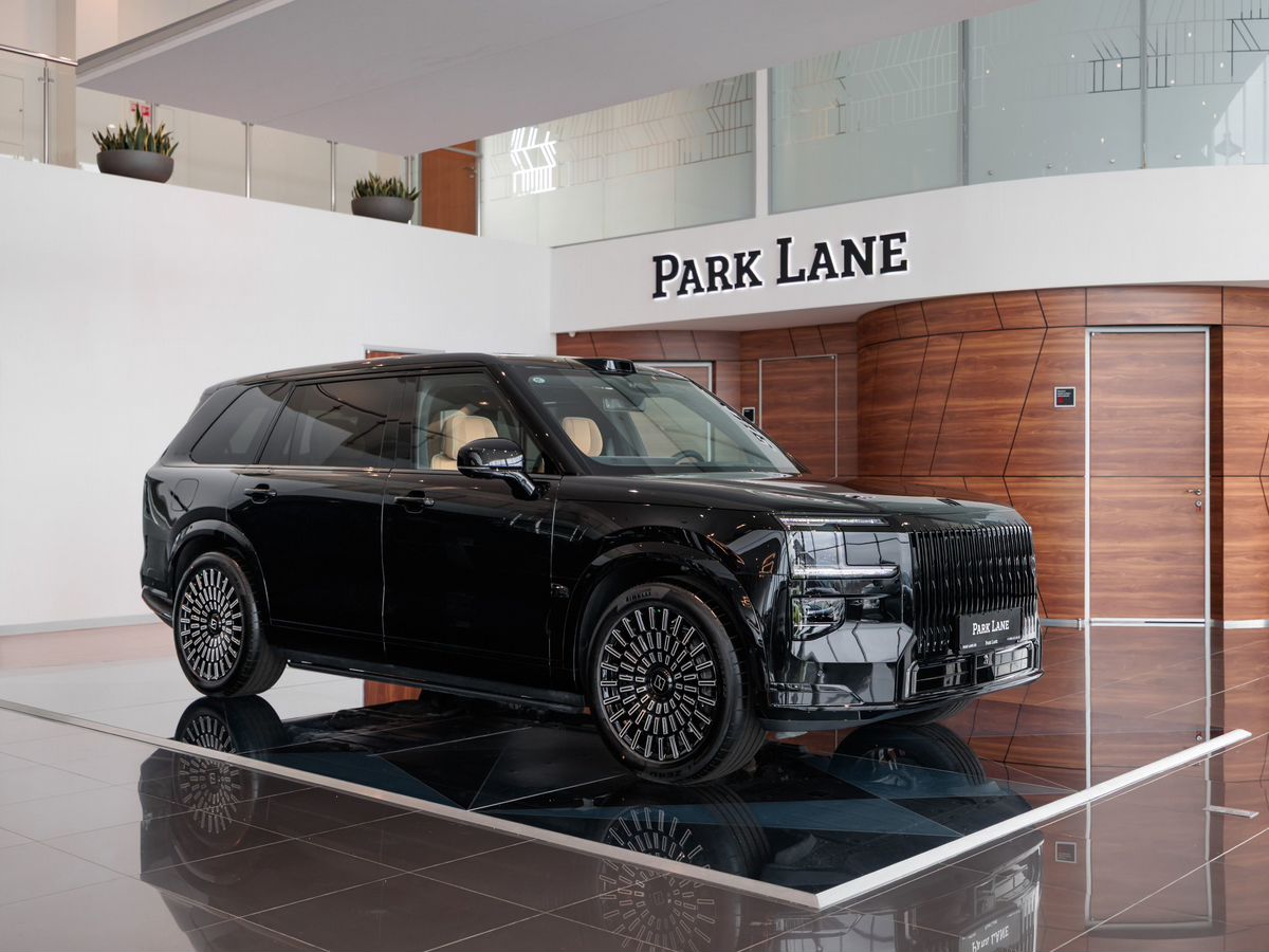 Zeekr 9X 55 kWh 2.0hyb AT (898 л.с.) 4WD