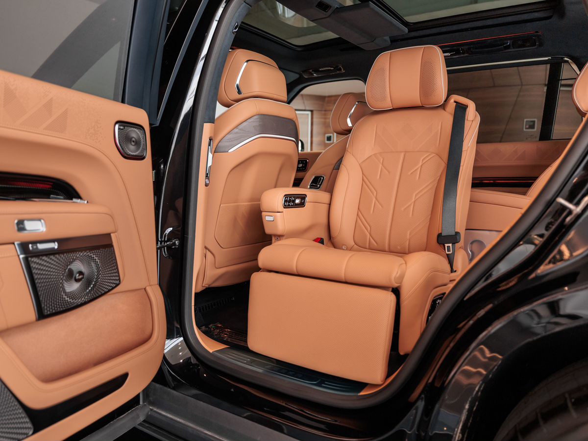 Zeekr 9X 55 kWh 2.0hyb AT (898 л.с.) 4WD