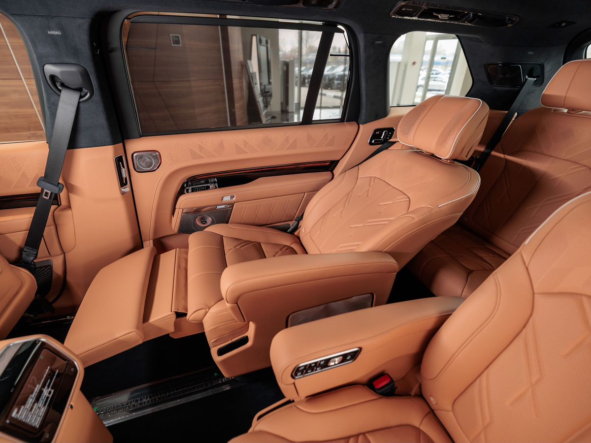 Zeekr 9X 55 kWh 2.0hyb AT (898 л.с.) 4WD