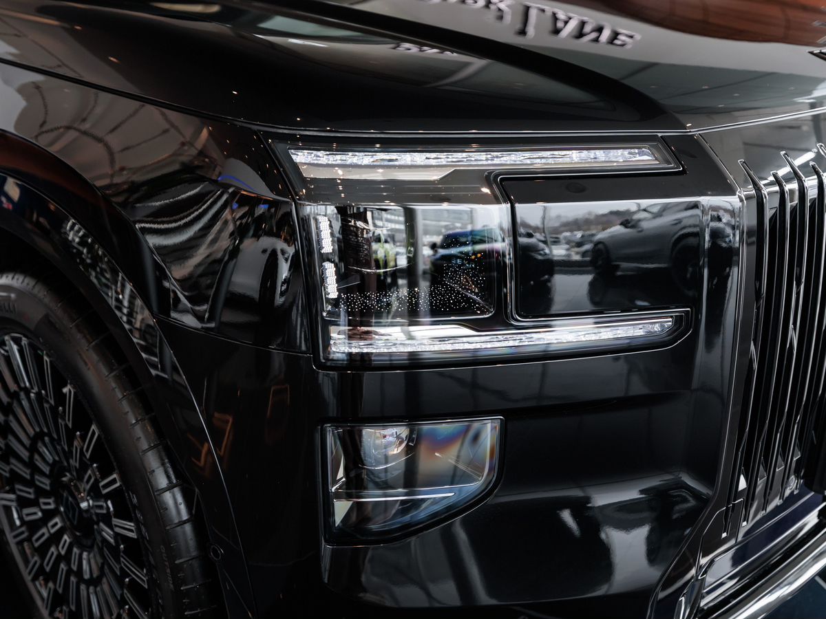 Zeekr 9X 55 kWh 2.0hyb AT (898 л.с.) 4WD