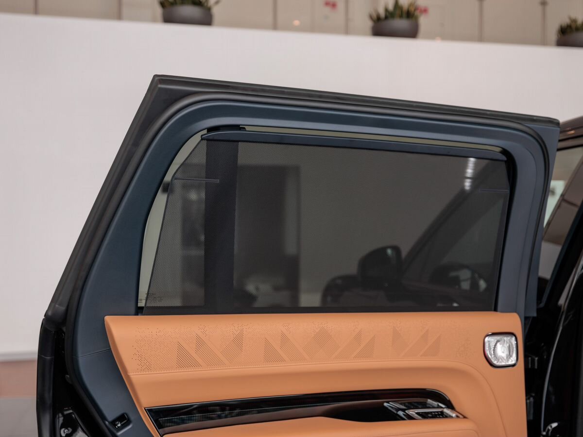 Zeekr 9X 55 kWh 2.0hyb AT (898 л.с.) 4WD