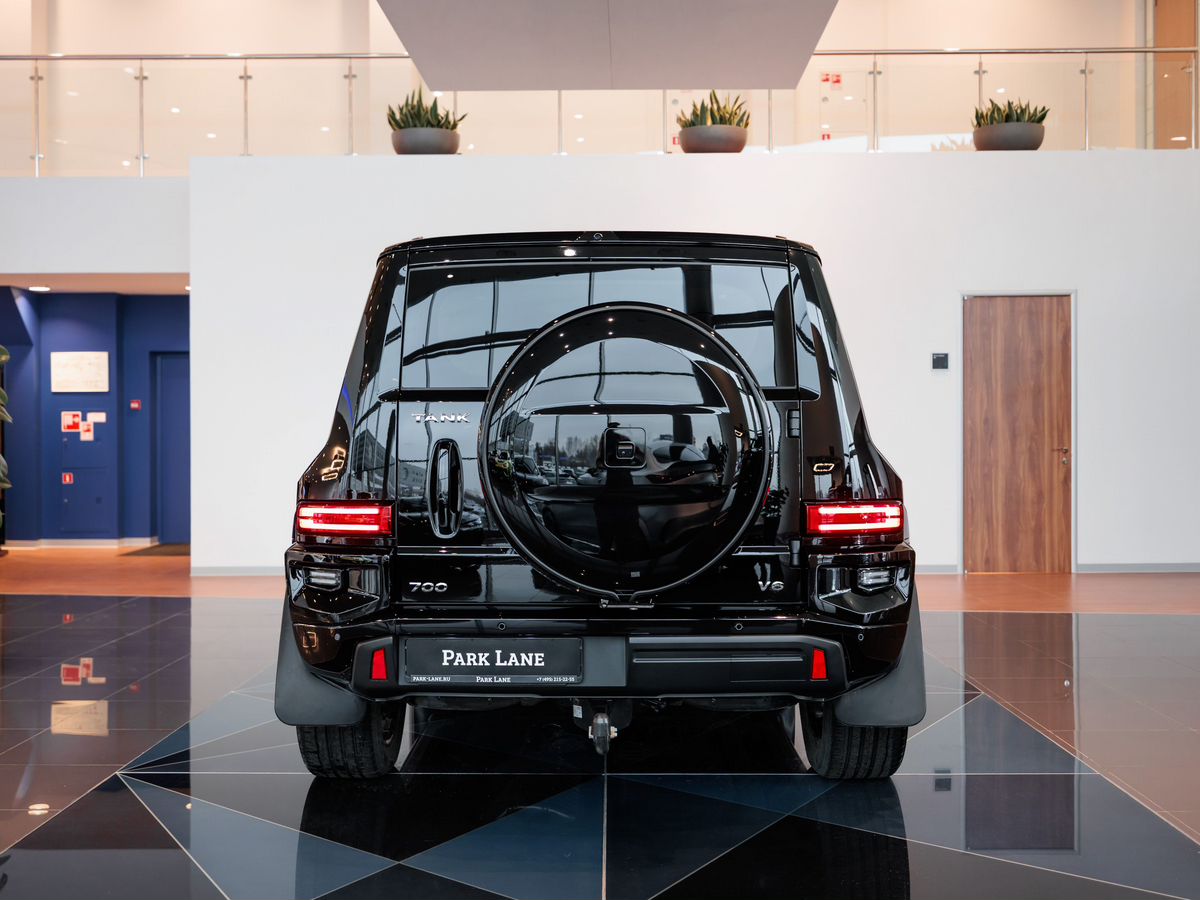 Tank 700 3.0 AT (354 л.с.) 4WD